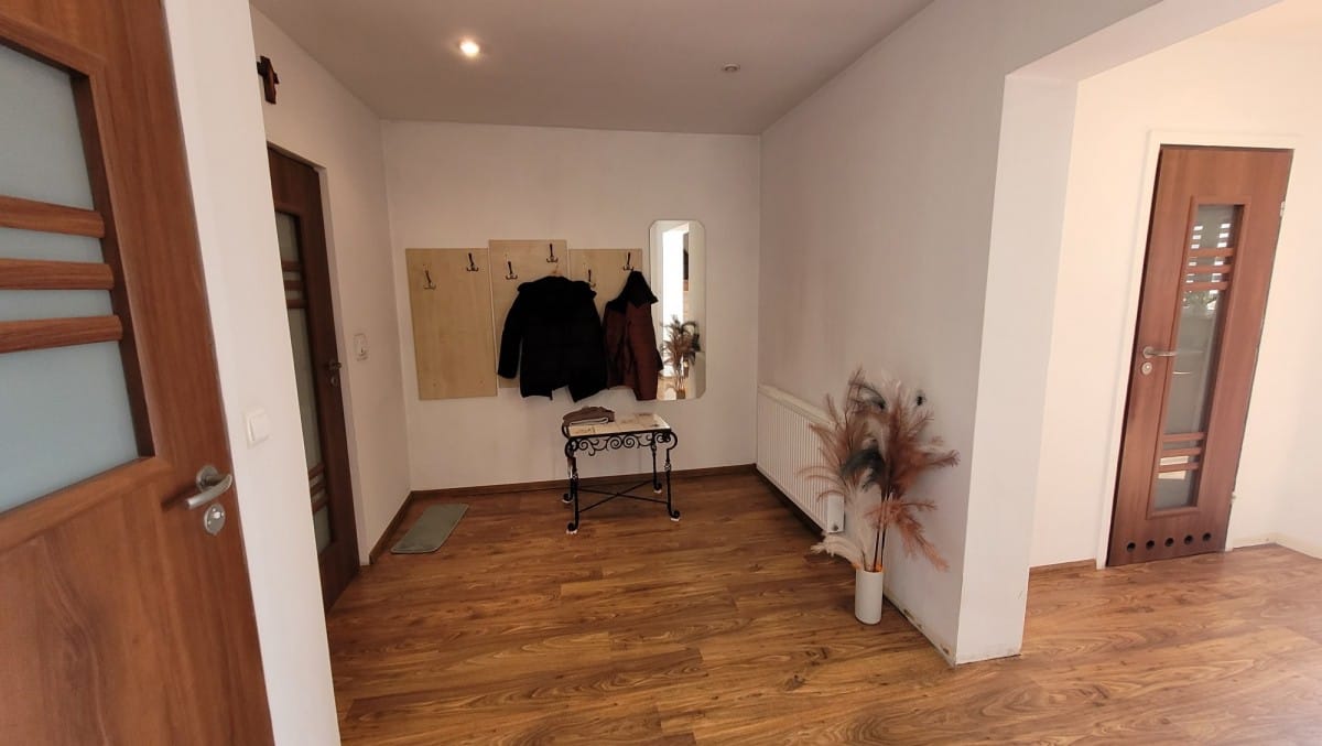 Dom  pokojowe na Sprzedaż