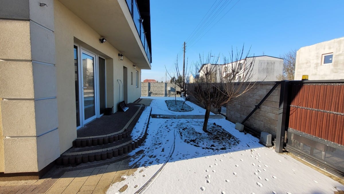 Dom  pokojowe na Sprzedaż