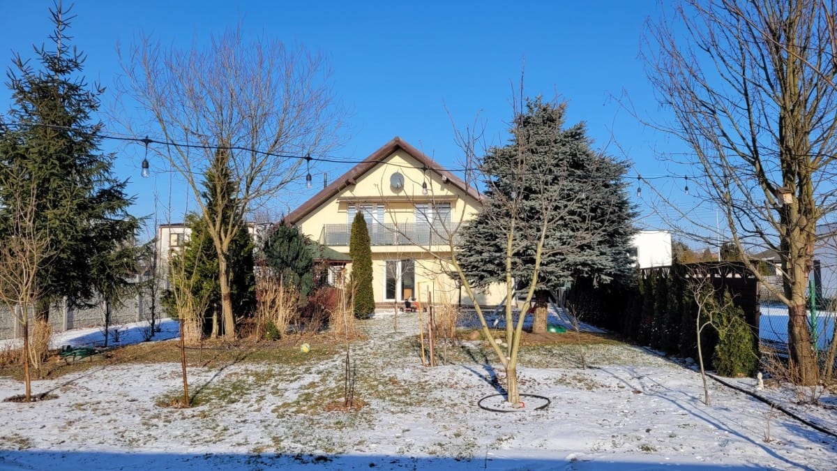 Dom  pokojowe na Sprzedaż