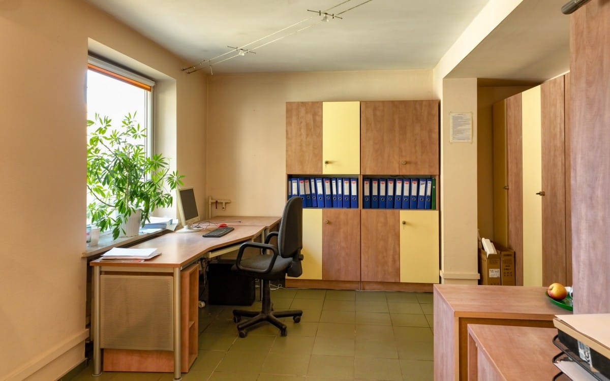 Lokal użytkowy  pokojowe na Sprzedaż