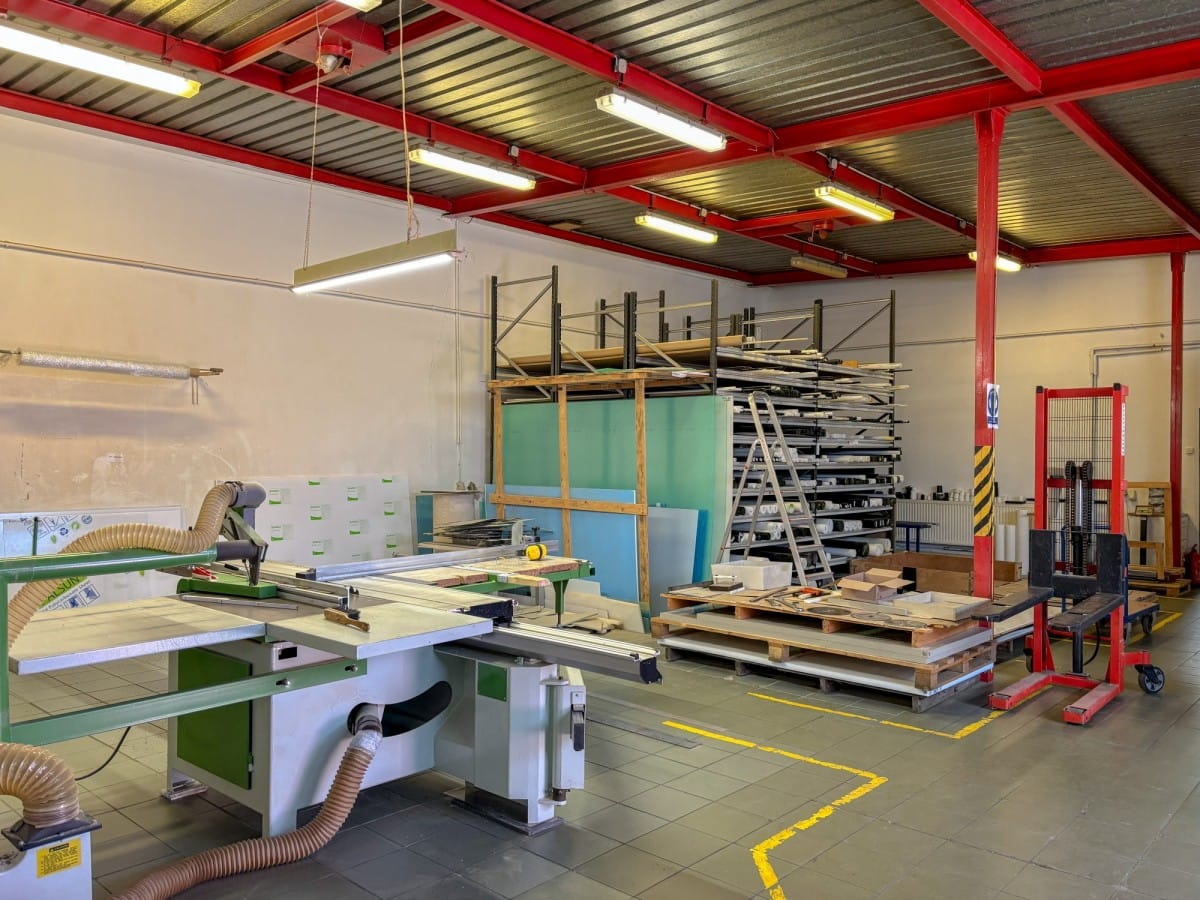 Lokal użytkowy  pokojowe na Sprzedaż