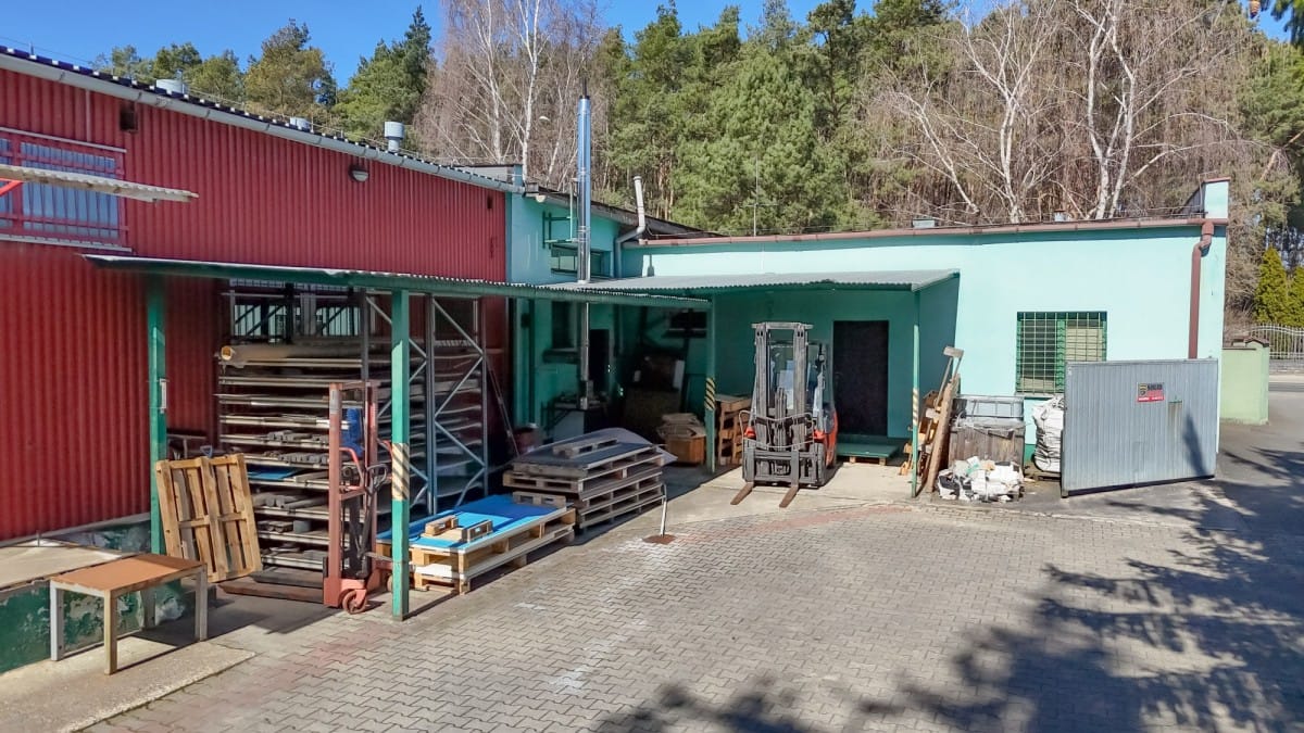 Lokal użytkowy  pokojowe na Sprzedaż