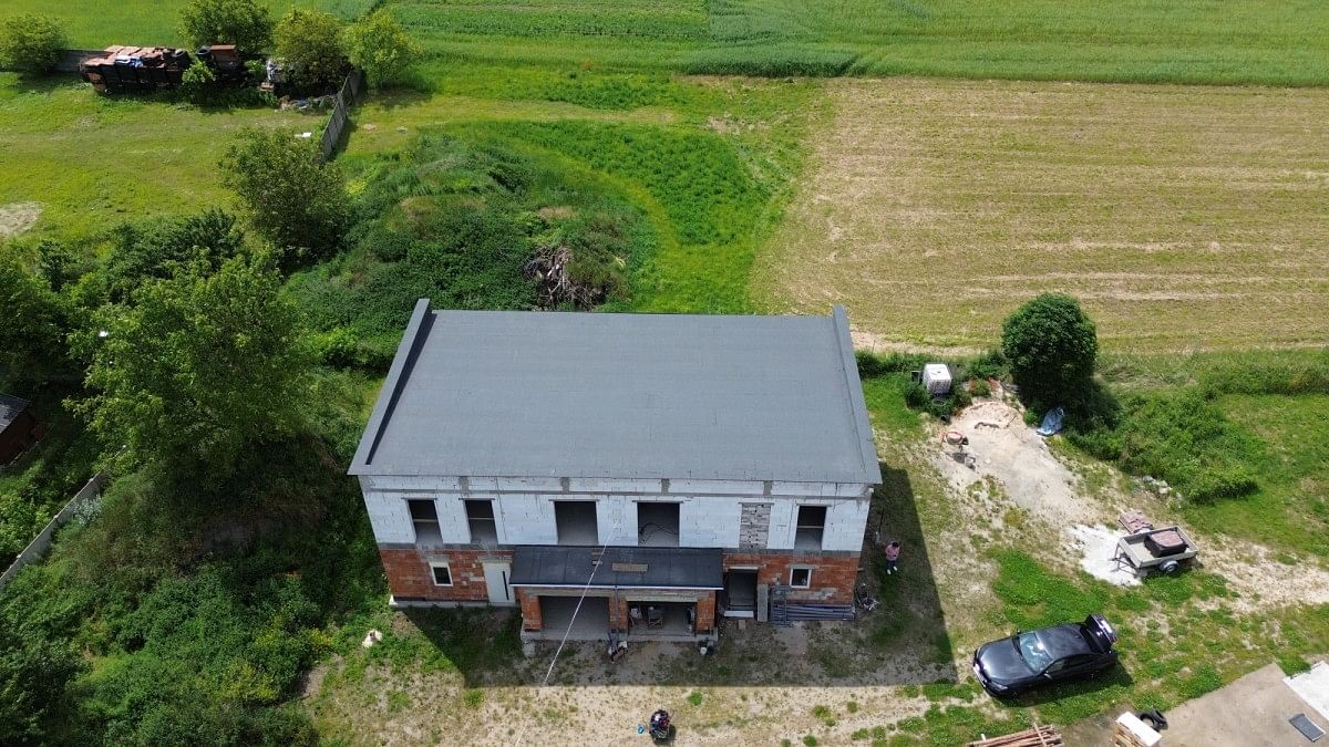 Dom 5 pokojowe na Sprzedaż