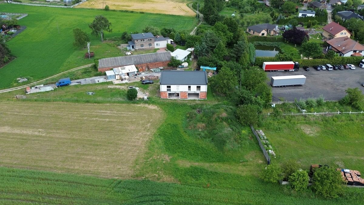 Dom 5 pokojowe na Sprzedaż