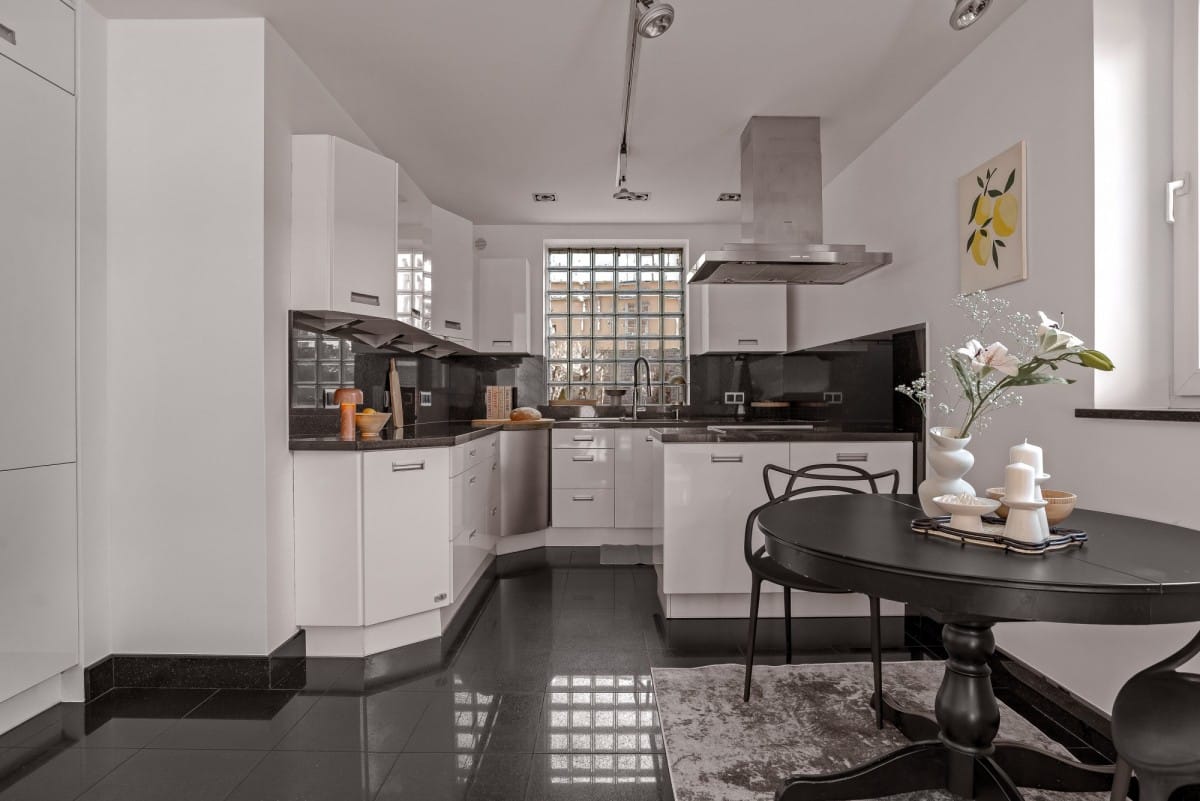 Dom 3 pokojowe na Sprzedaż