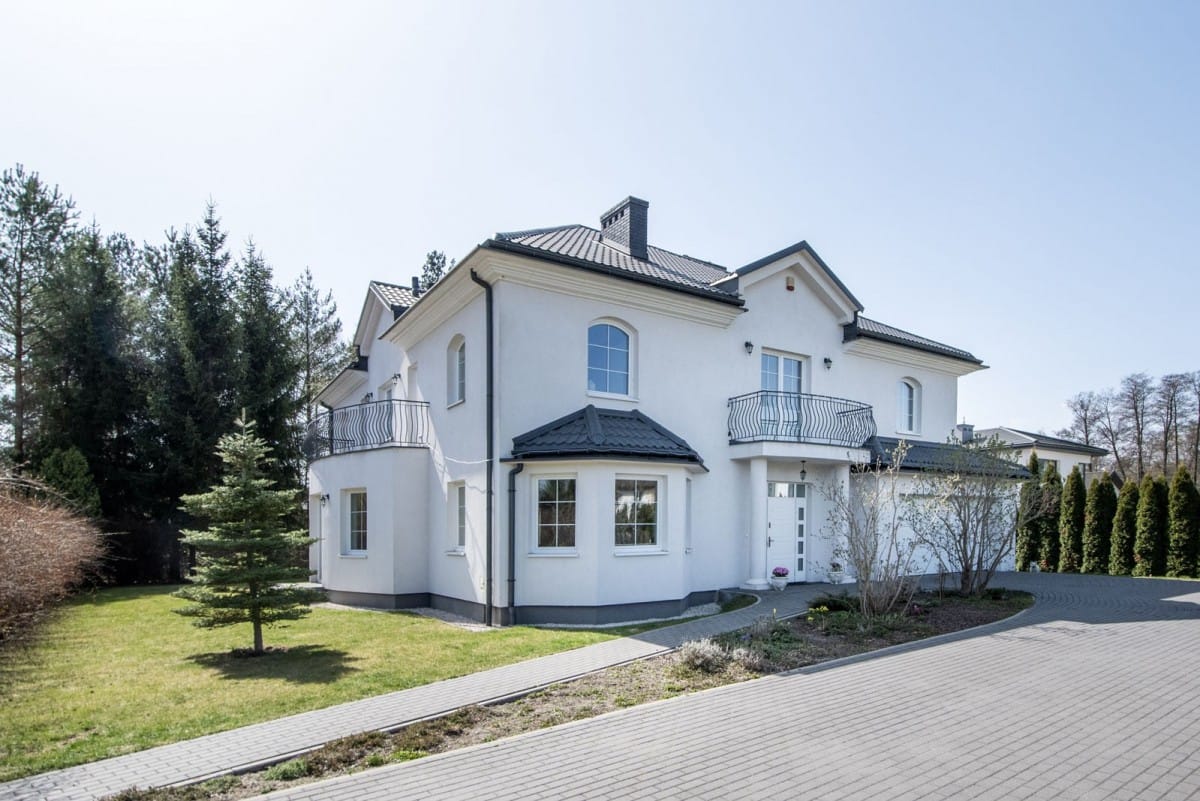 Dom 6 pokojowe na Sprzedaż