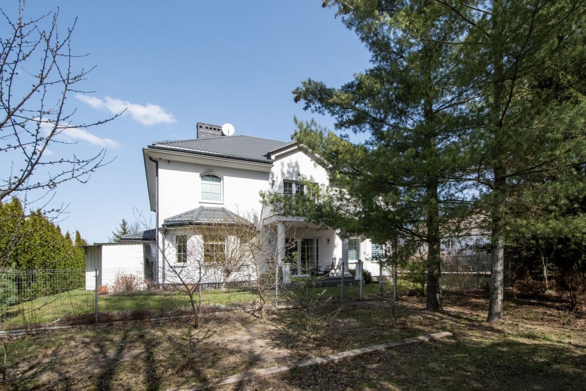 Dom 6 pokojowe na Sprzedaż