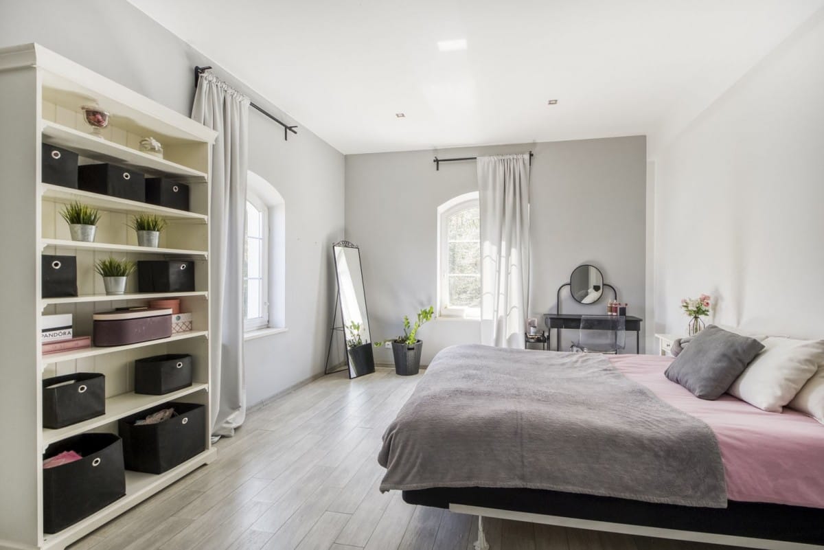 Dom 6 pokojowe na Sprzedaż