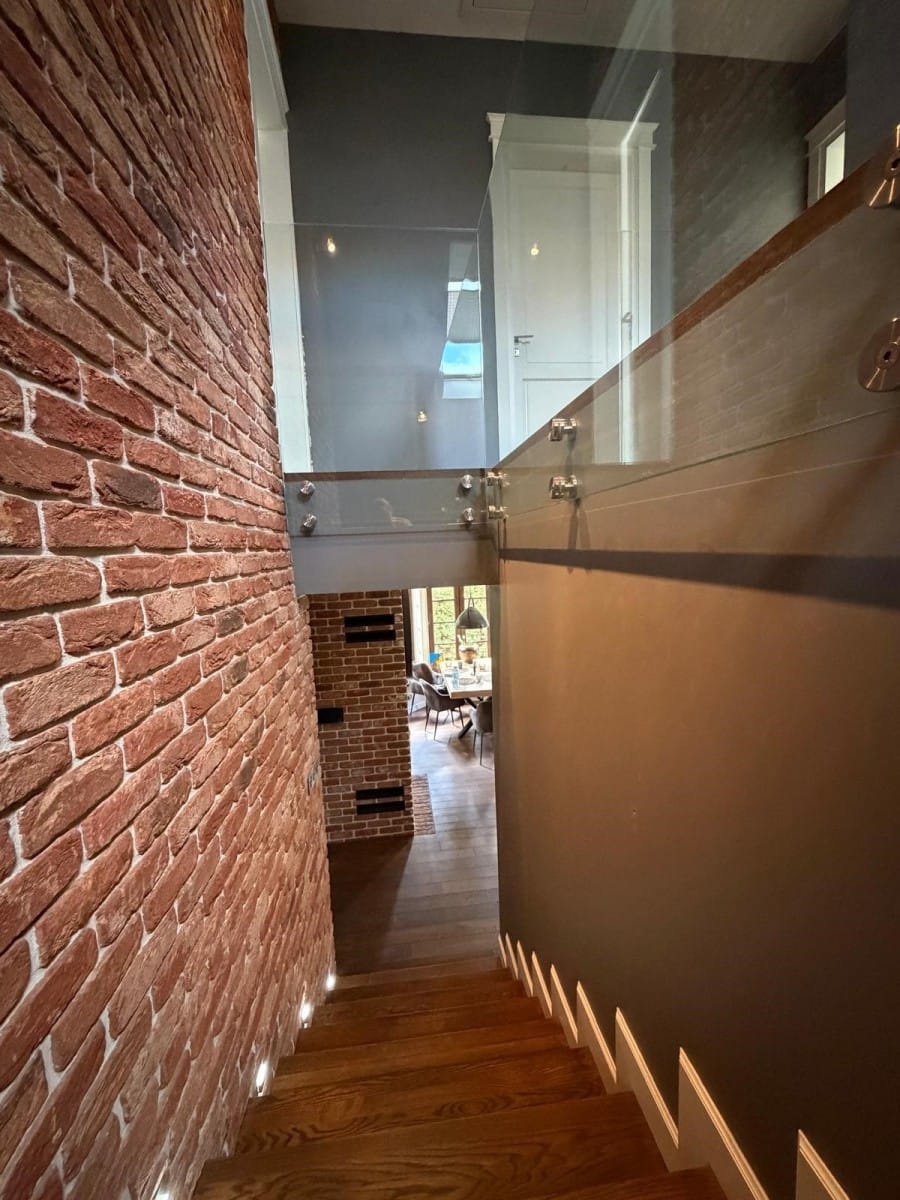 Dom 5 pokojowe na Sprzedaż