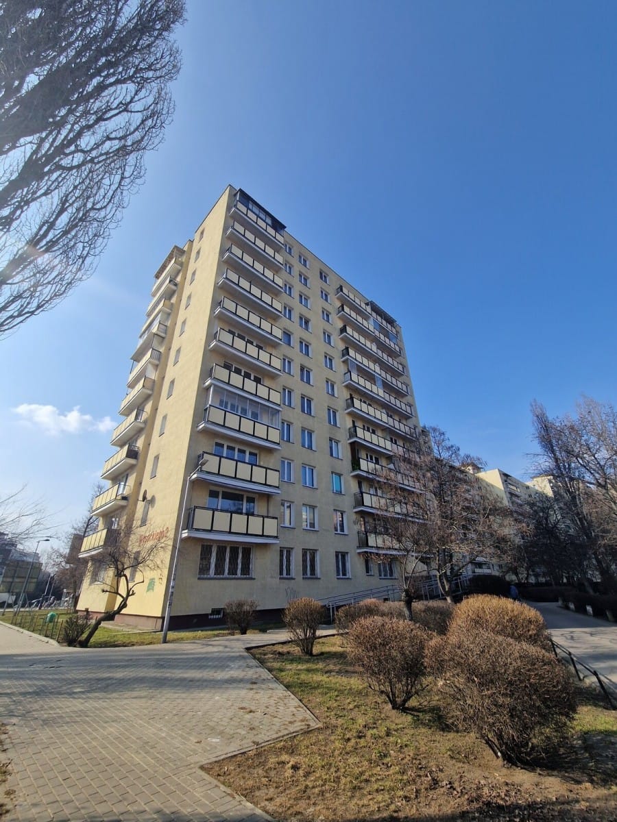 Mieszkanie 3 pokojowe na Sprzedaż