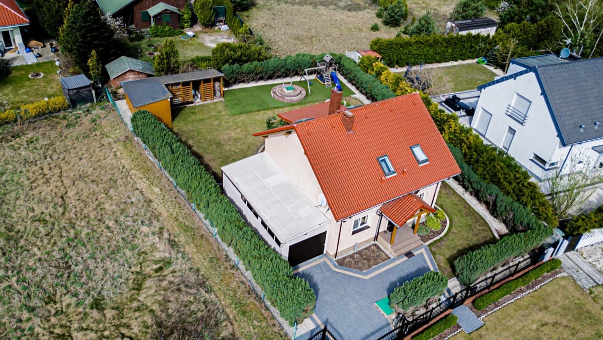 Dom 5 pokojowe na Sprzedaż