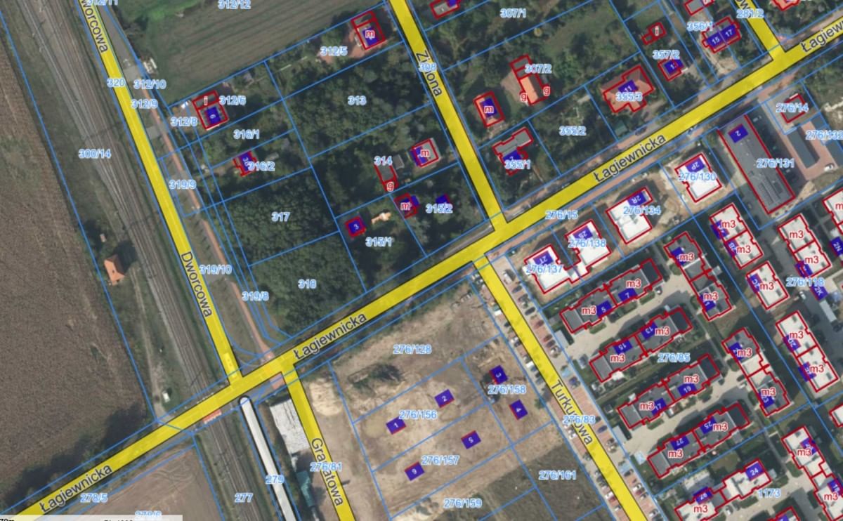 Działka  pokojowe na Sprzedaż