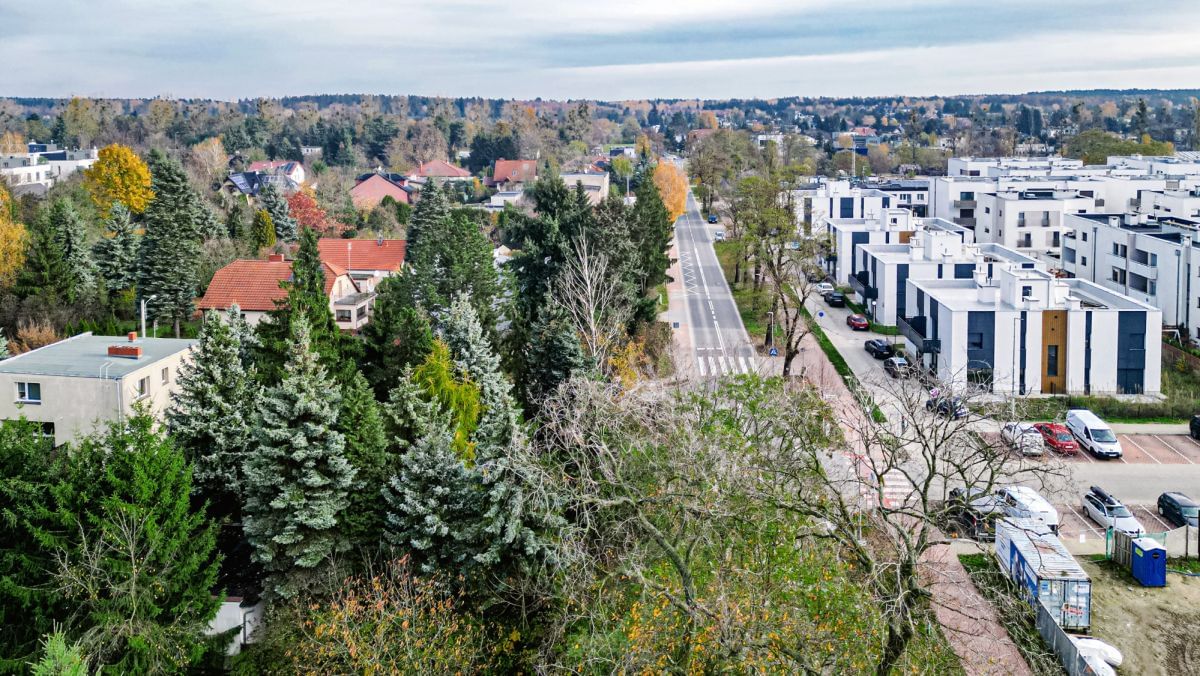 Działka  pokojowe na Sprzedaż