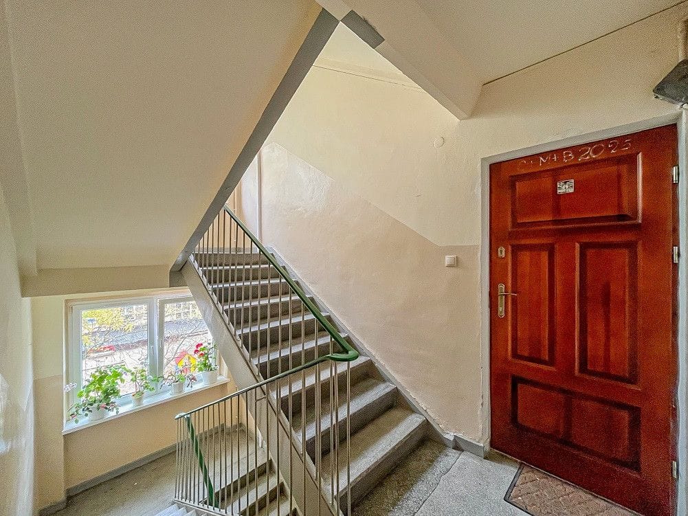 Mieszkanie 2 pokojowe na Sprzedaż