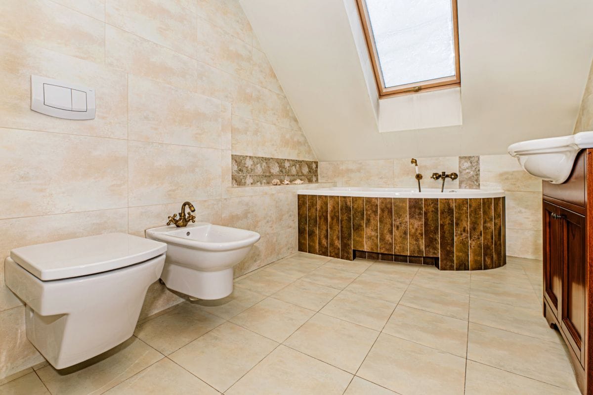 Dom 5 pokojowe na Sprzedaż