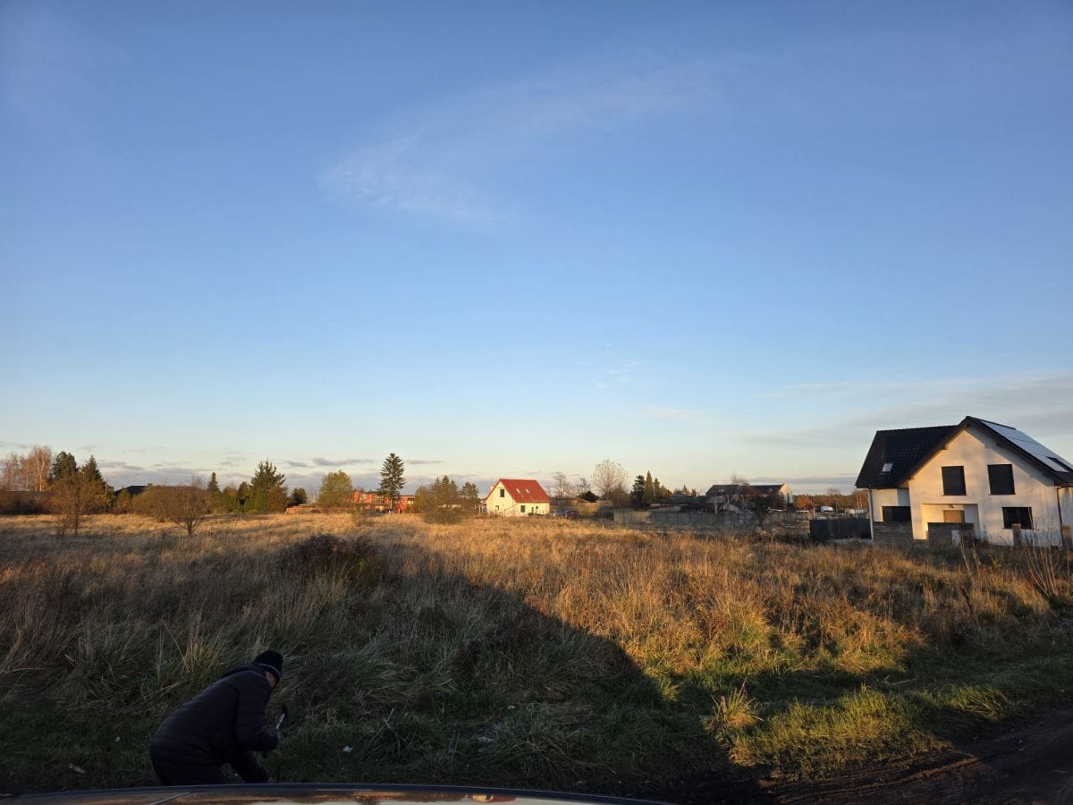 Działka  pokojowe na Sprzedaż