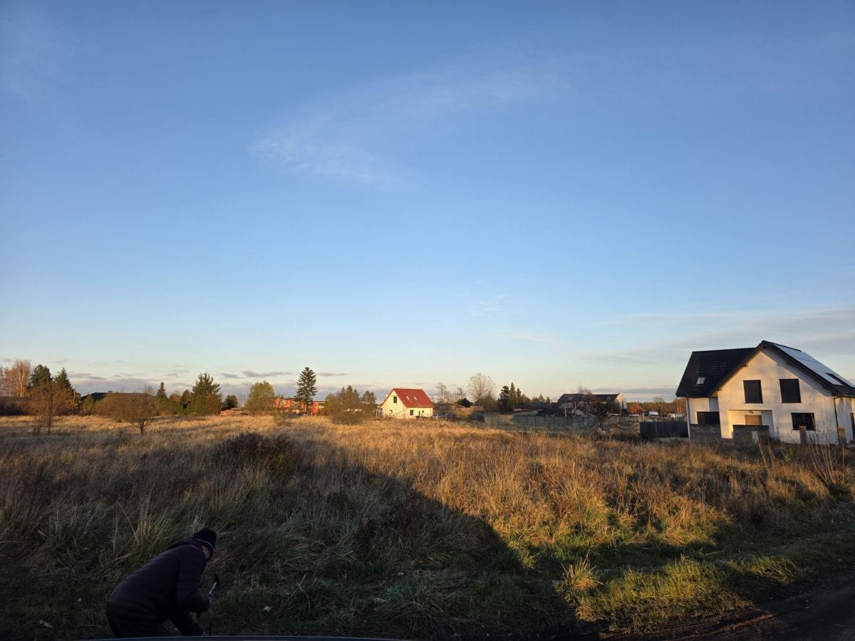 Działka  pokojowe na Sprzedaż