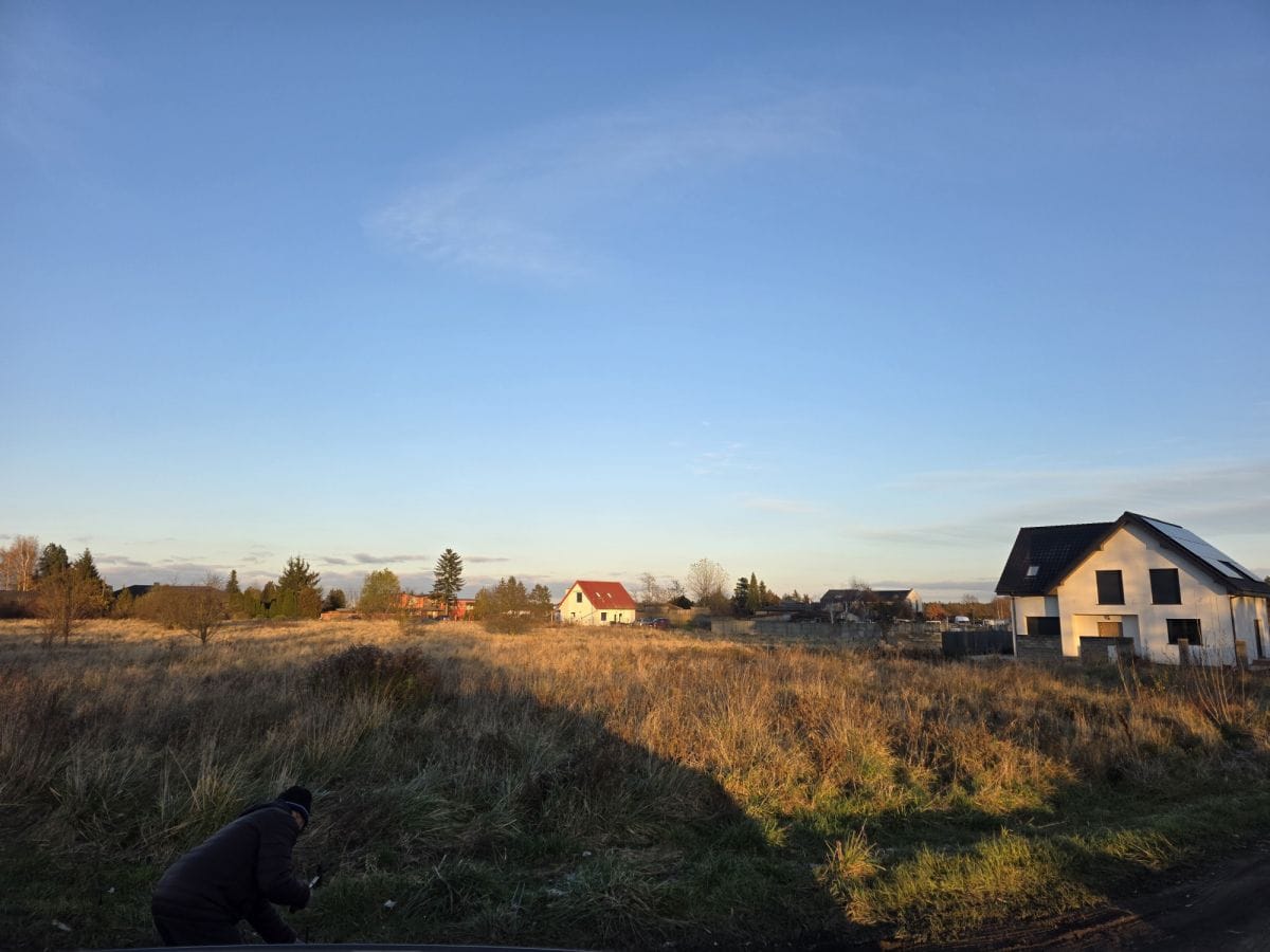 Działka  pokojowe na Sprzedaż