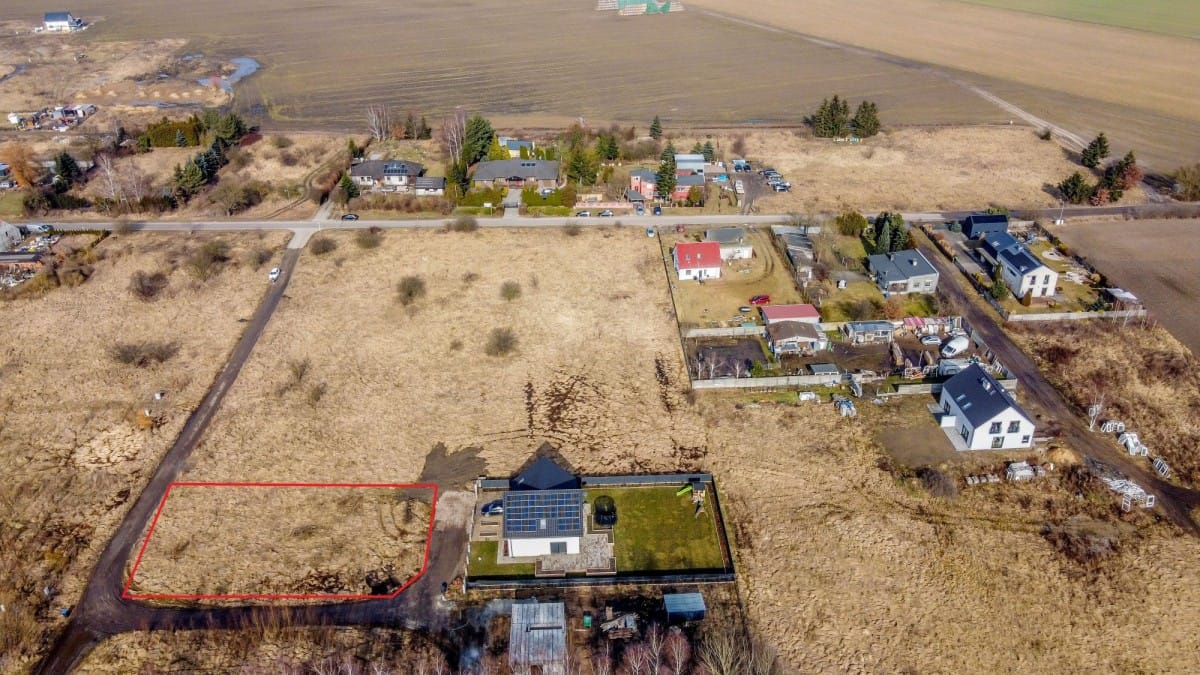 Działka  pokojowe na Sprzedaż