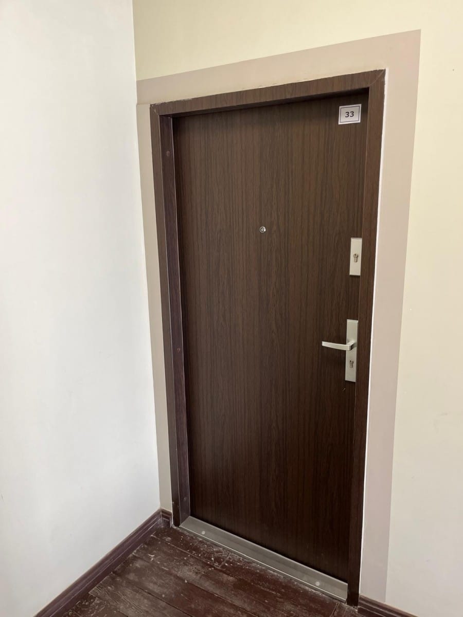 Mieszkanie 10 pokojowe na Sprzedaż