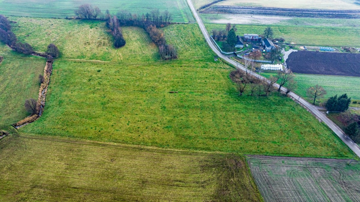 Działka  pokojowe na Sprzedaż