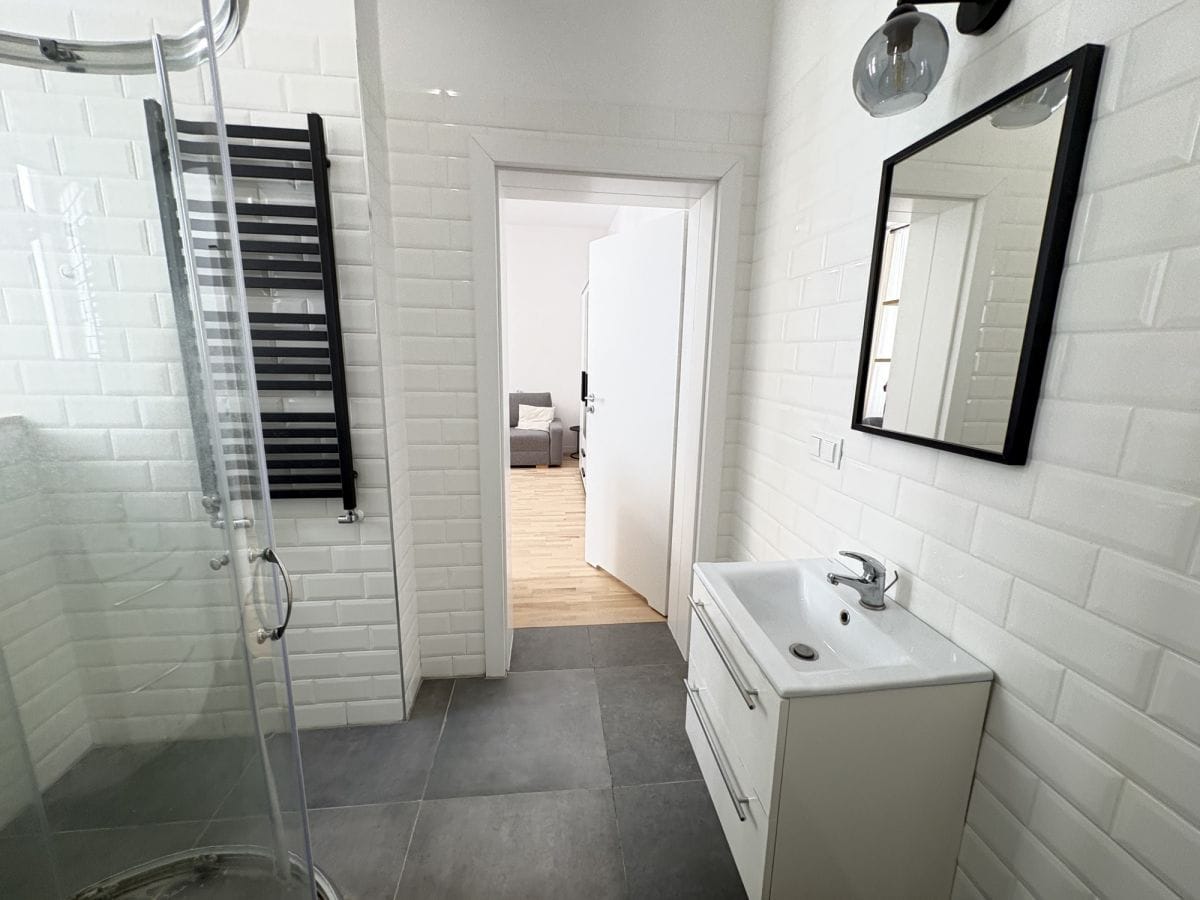 Mieszkanie 1 pokojowe na Sprzedaż