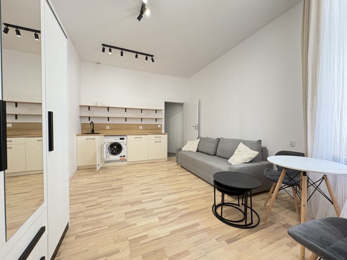 Mieszkanie 1 pokojowe na Sprzedaż