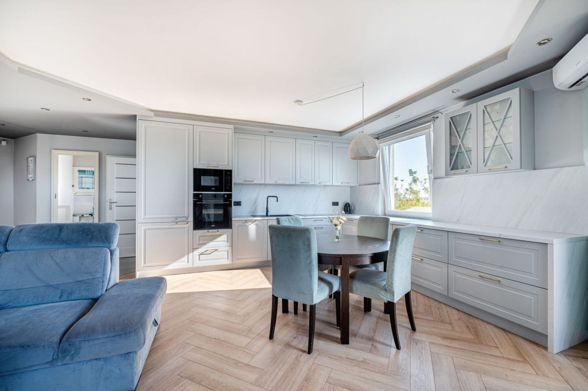 Mieszkanie 3 pokojowe na Sprzedaż