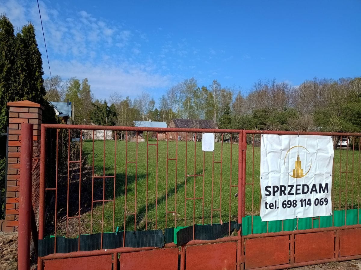 Działka  pokojowe na Sprzedaż