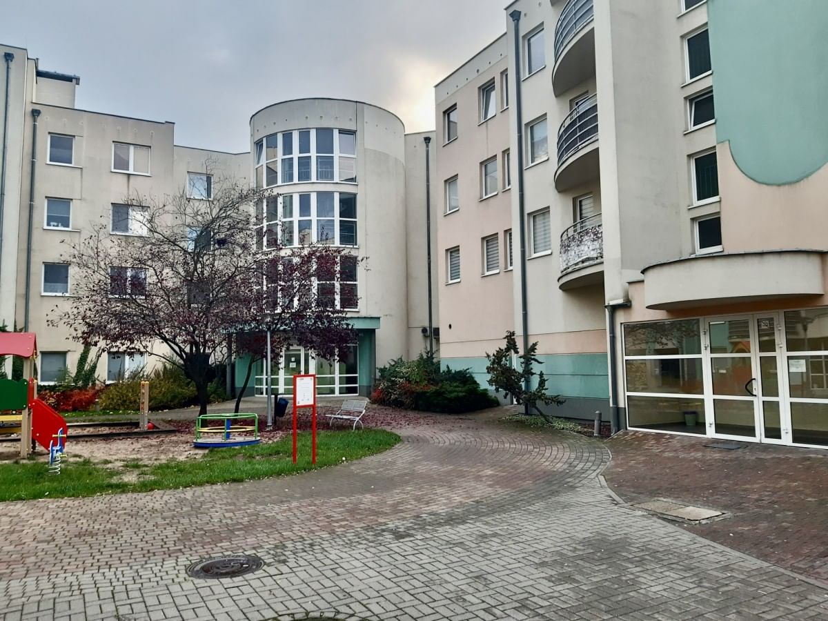 Mieszkanie 3 pokojowe na Sprzedaż