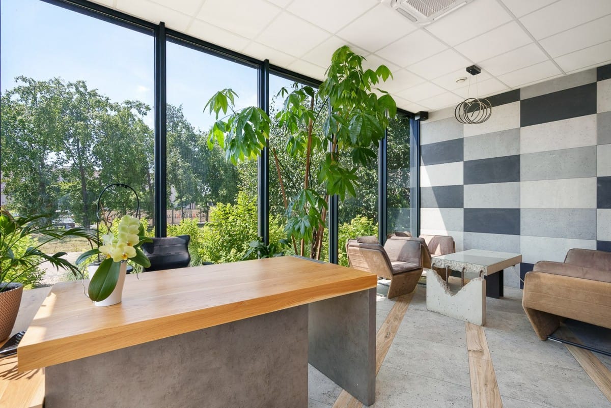 Lokal użytkowy  pokojowe na Sprzedaż