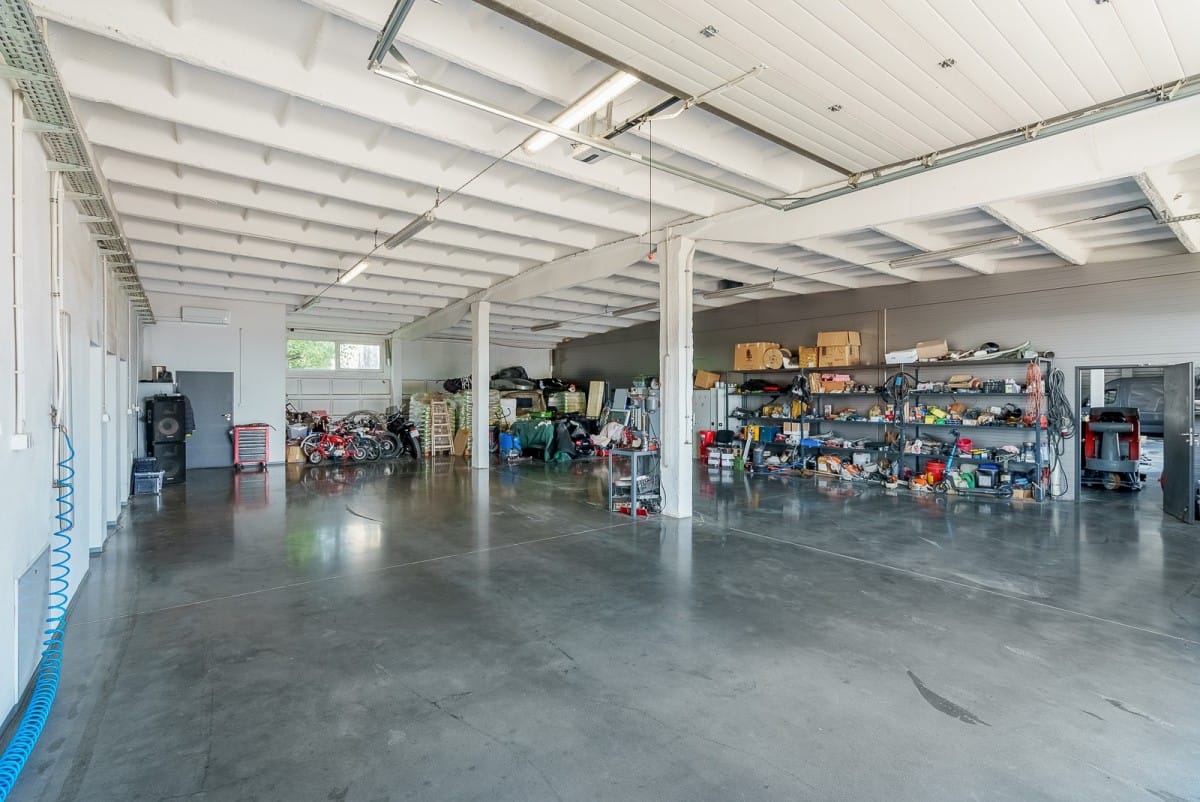 Lokal użytkowy  pokojowe na Sprzedaż