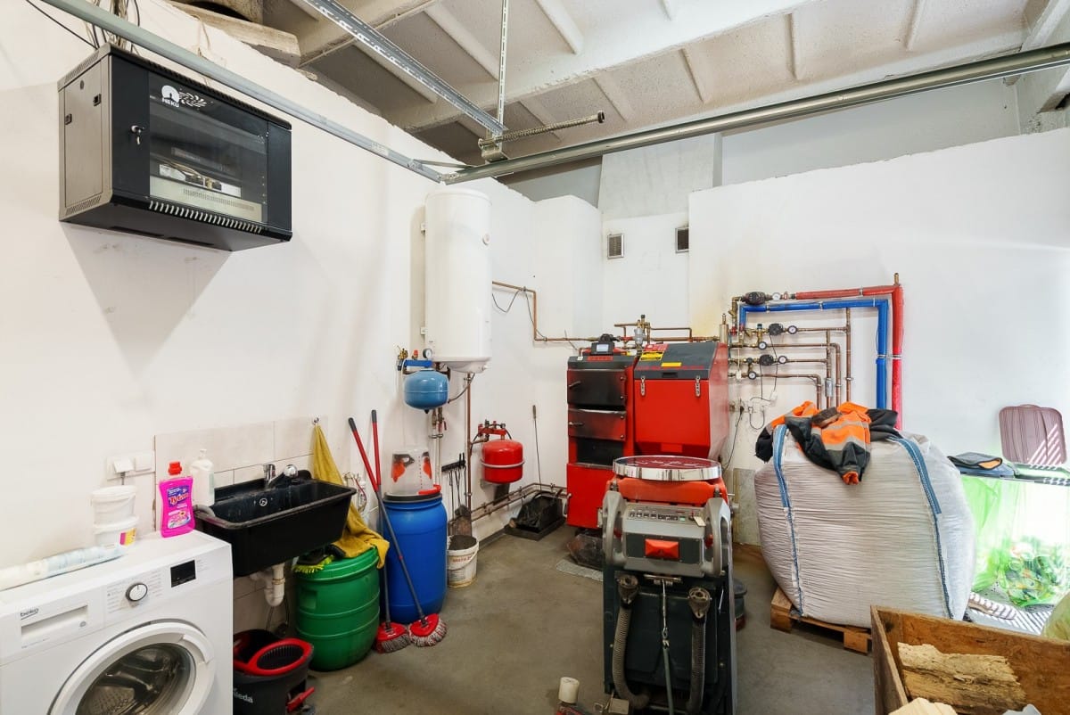 Lokal użytkowy  pokojowe na Sprzedaż