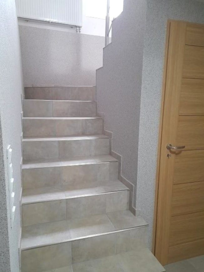 Dom 5 pokojowe na Sprzedaż