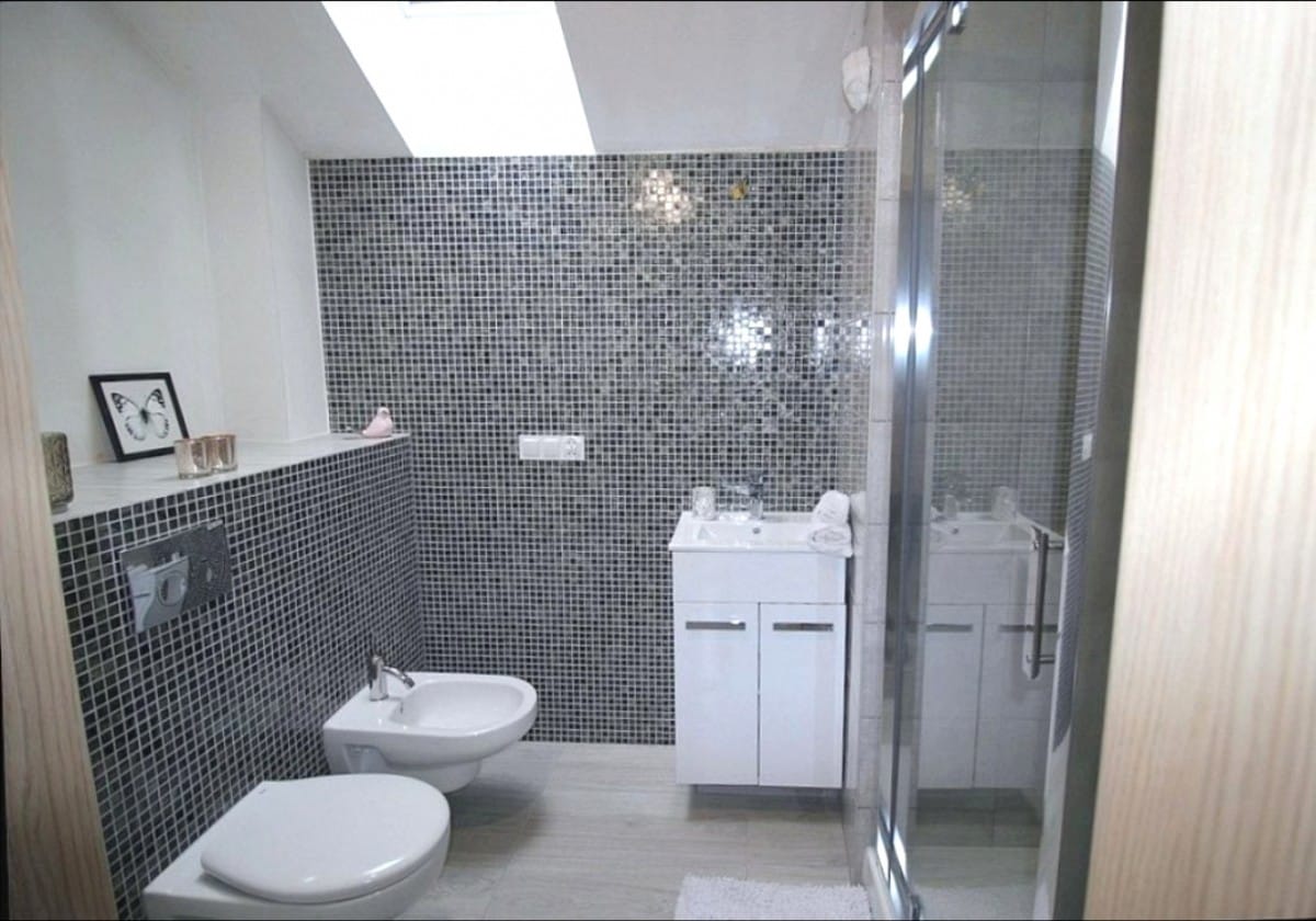 Dom 5 pokojowe na Sprzedaż