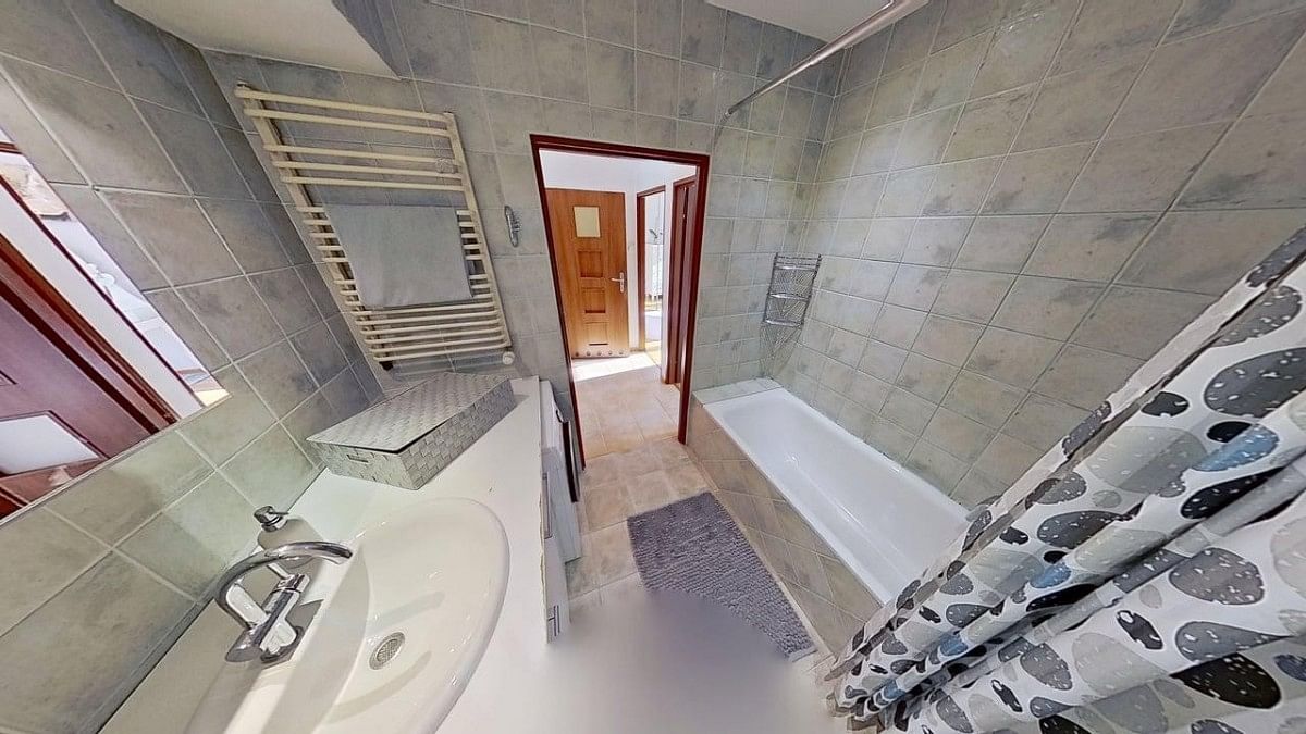 Mieszkanie 4 pokojowe na Sprzedaż