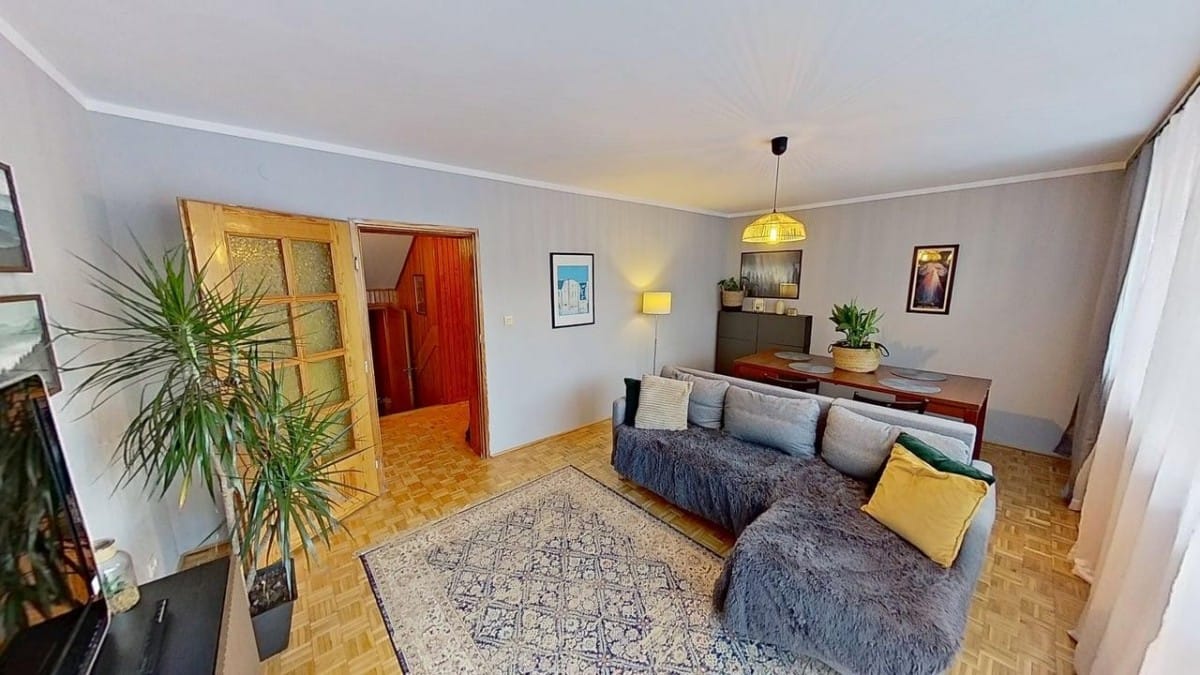 Dom 4 pokojowe na Sprzedaż