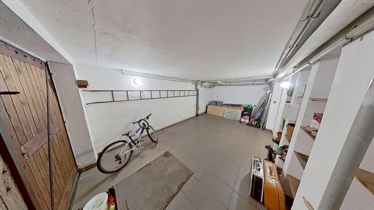 Dom 4 pokojowe na Sprzedaż