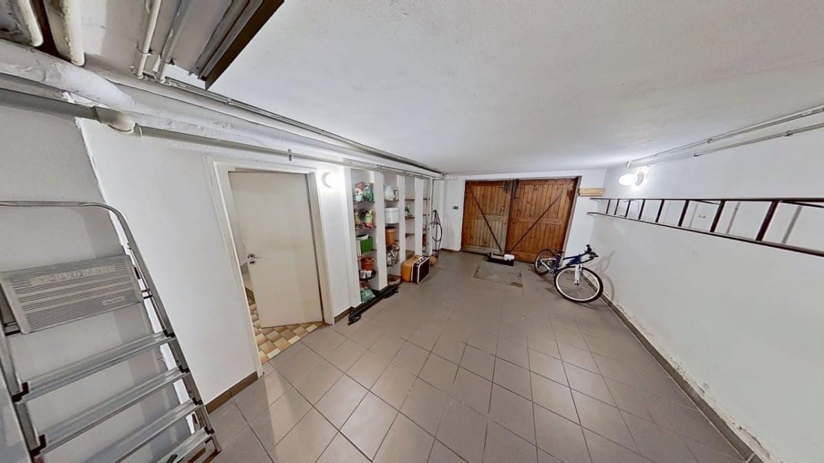 Dom 4 pokojowe na Sprzedaż