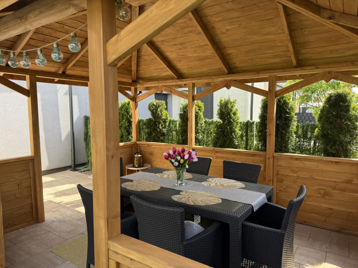 Dom 5 pokojowe na Sprzedaż