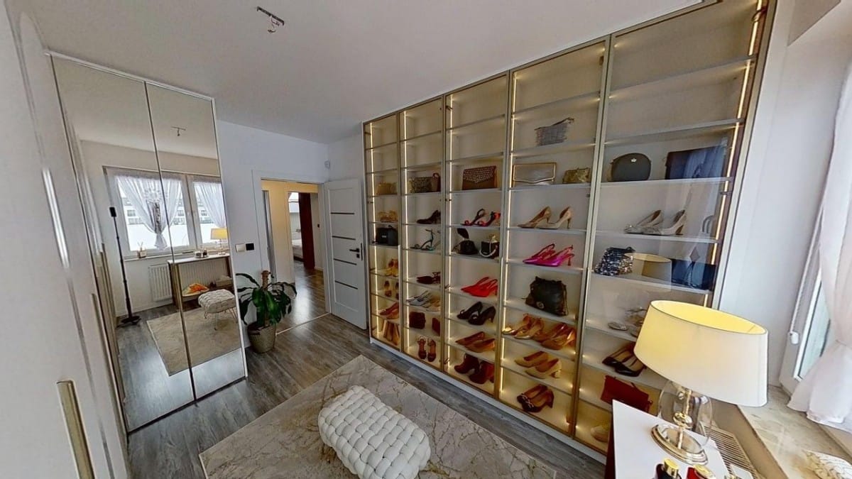 Dom 5 pokojowe na Sprzedaż