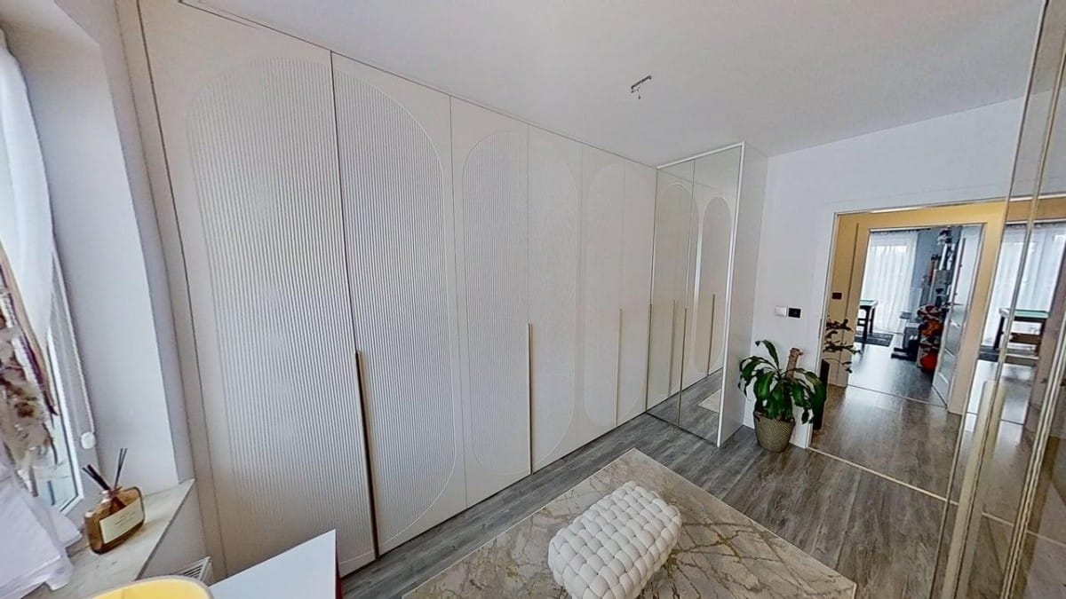 Dom 5 pokojowe na Sprzedaż