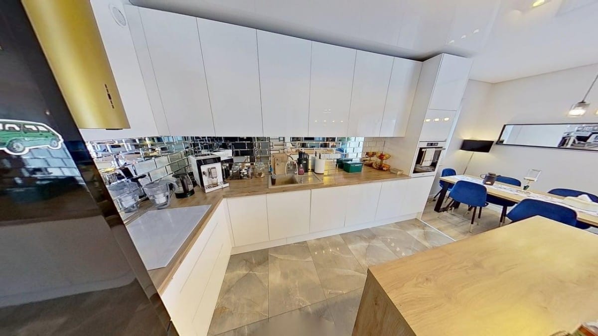 Dom 5 pokojowe na Sprzedaż