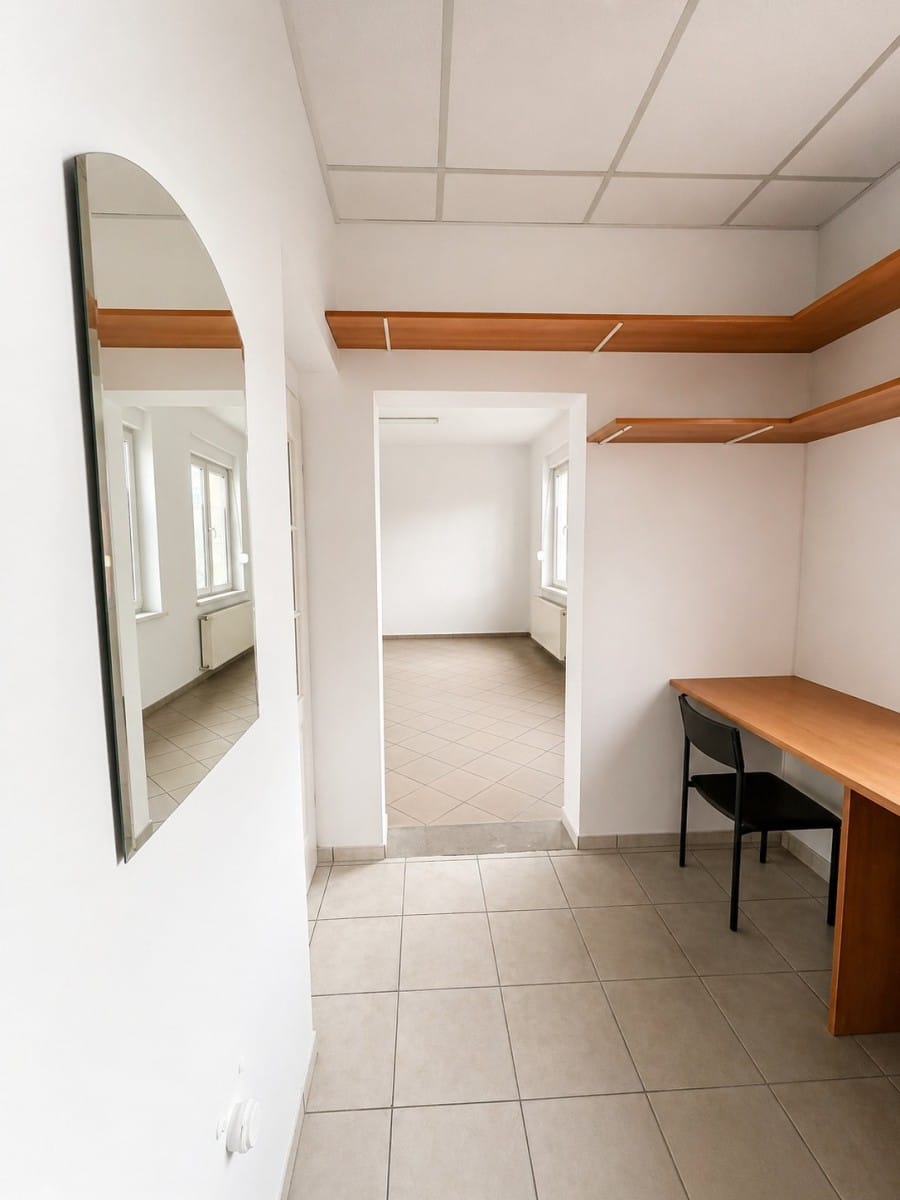 Lokal użytkowy  pokojowe na Wynajem