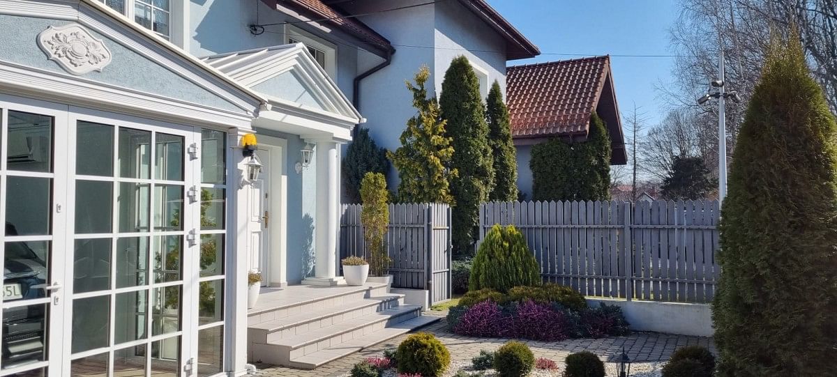 Dom 5 pokojowe na Sprzedaż