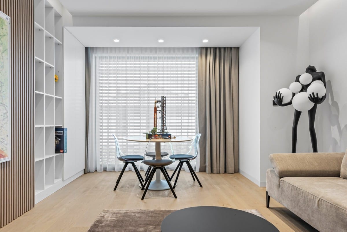 Dom 8 pokojowe na Sprzedaż