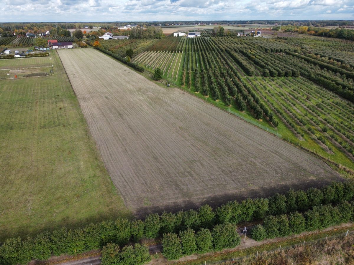 Działka  pokojowe na Sprzedaż