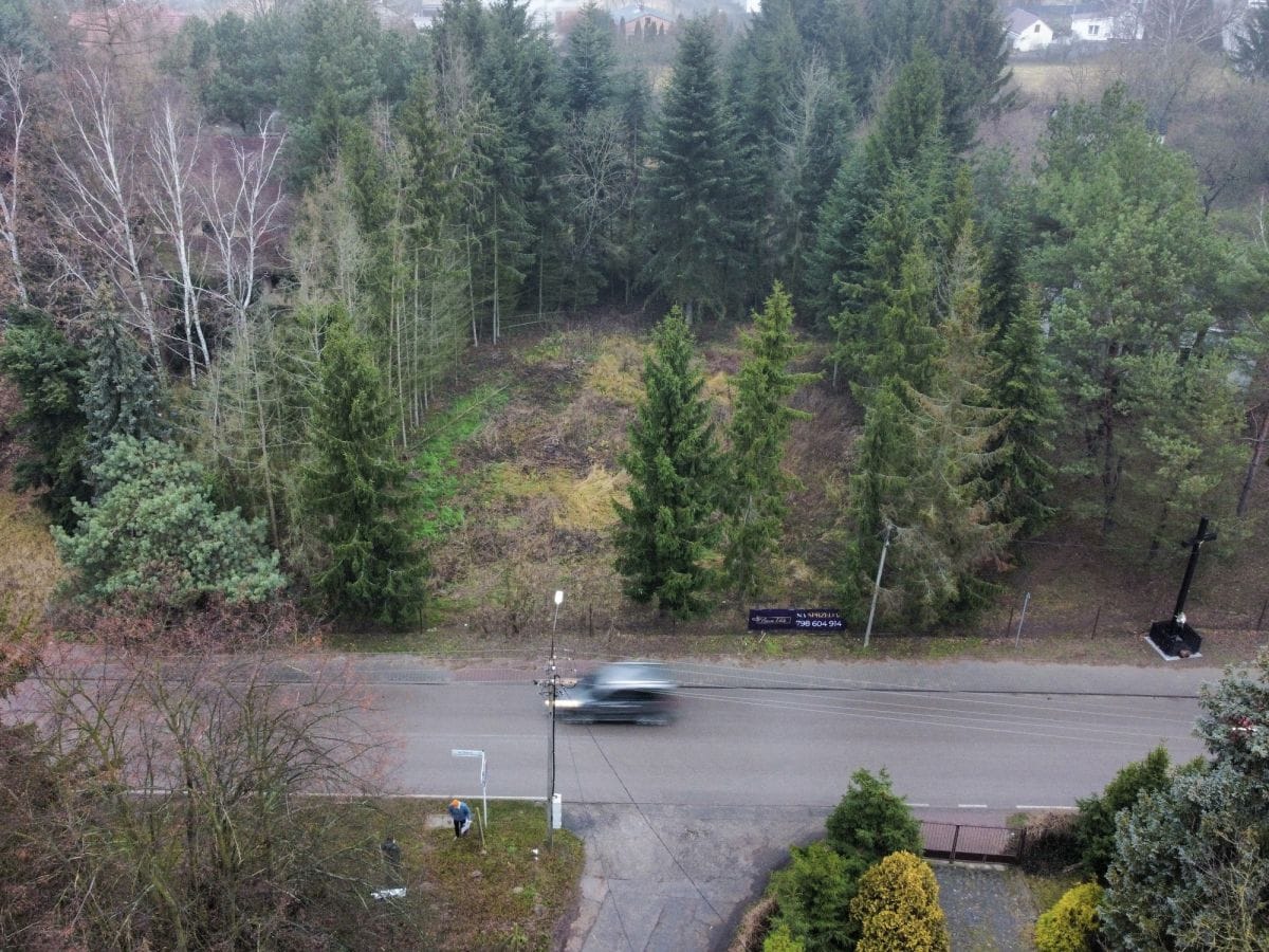 Działka  pokojowe na Sprzedaż