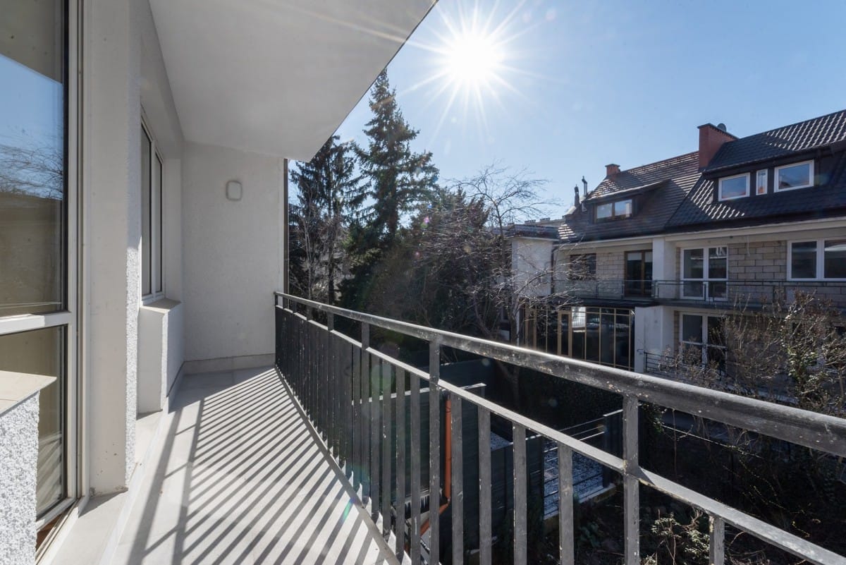 Dom 7 pokojowe na Sprzedaż