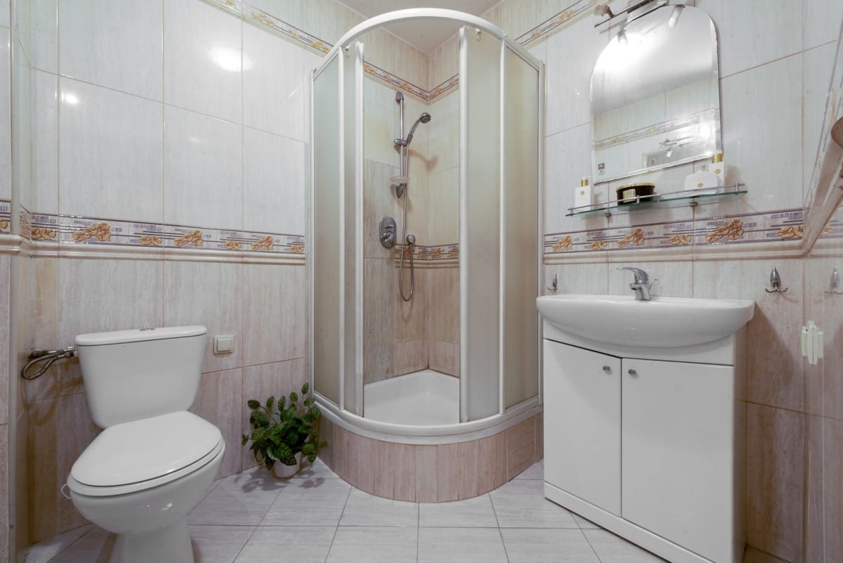 Dom 7 pokojowe na Sprzedaż